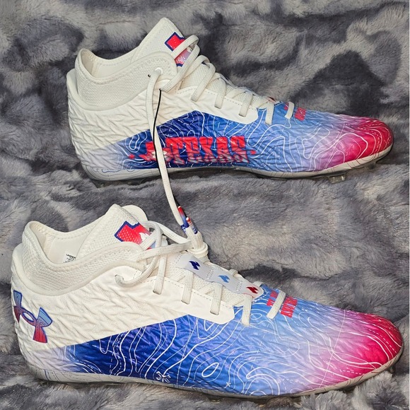 Under Armour Other - NEW Under Armour Men's Spotlight Clone 4 MC TX Football Cleats Size 13‎